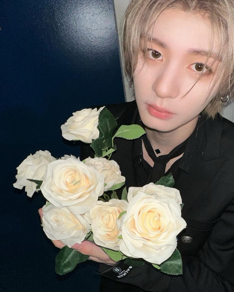 boynextdoorina's tweet photo. [INSTAGRAM] 240911 — #LEEHAN

🖤

#BOYNEXTDOOR #보이넥스트도어 https://t.co/QvxObsuTAb