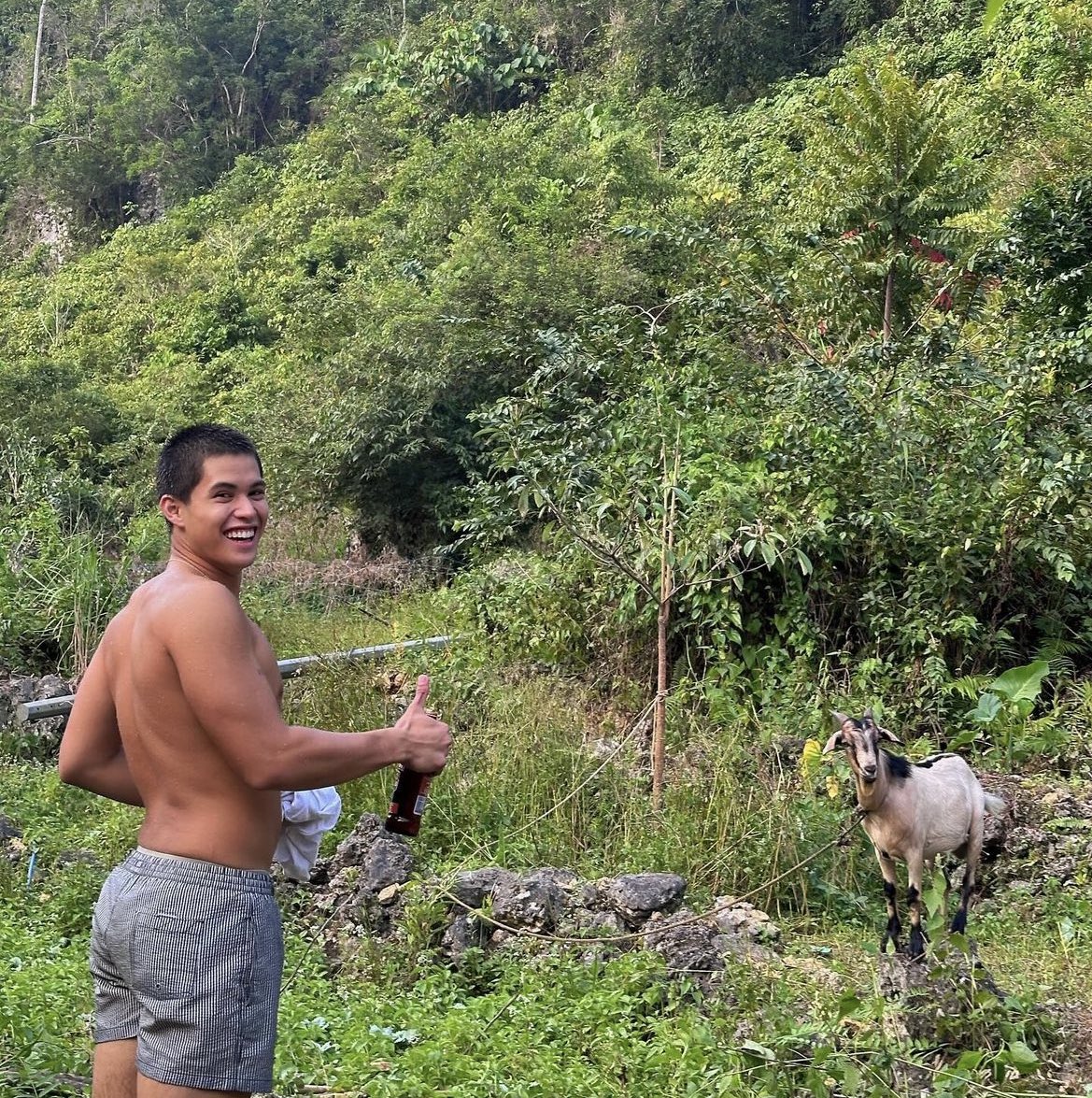 PETITION FOR KYLE AND BLYTHE TO HAVE A NATURE TRIP VLOG!!! #kyledrea 
<a href="/iamandrea_b/">Andrea Brillantes</a> <a href="/kyle_echarri/">Kyle Echarri</a>