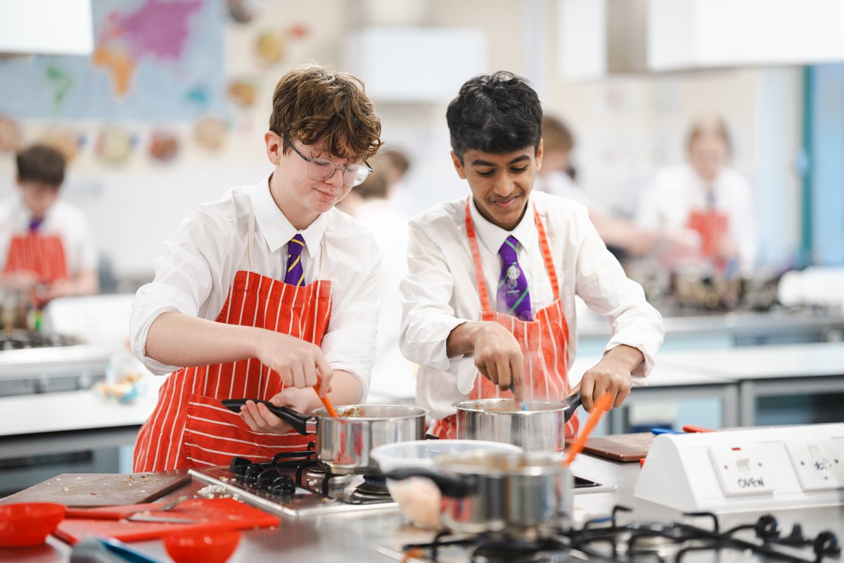 What's cooking in the kitchen?
Come and find out at the Broadoak Academy Open evening this Thursday 12th September, 5-7pm
#TimeCourageChoice #weareacommunity #broadoakacademy