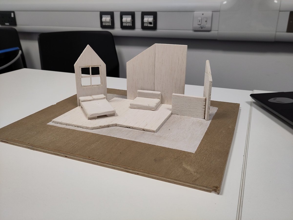 WhiteWallShow's tweet image. We have a first version of our beautiful set 😍 model vs set on stage ❤️

#newwriting #theatre #nationallottery30

@ace_national 
@rgadsbydirector
@LSHelbig
@mariakayum 
@Montgomery_G_