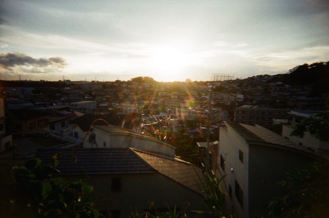 momomo_pic's tweet image. the camera 🍹 the photos

#toycamera

プラスチックレンズの滲みが好き。壊れてもうたけど😱