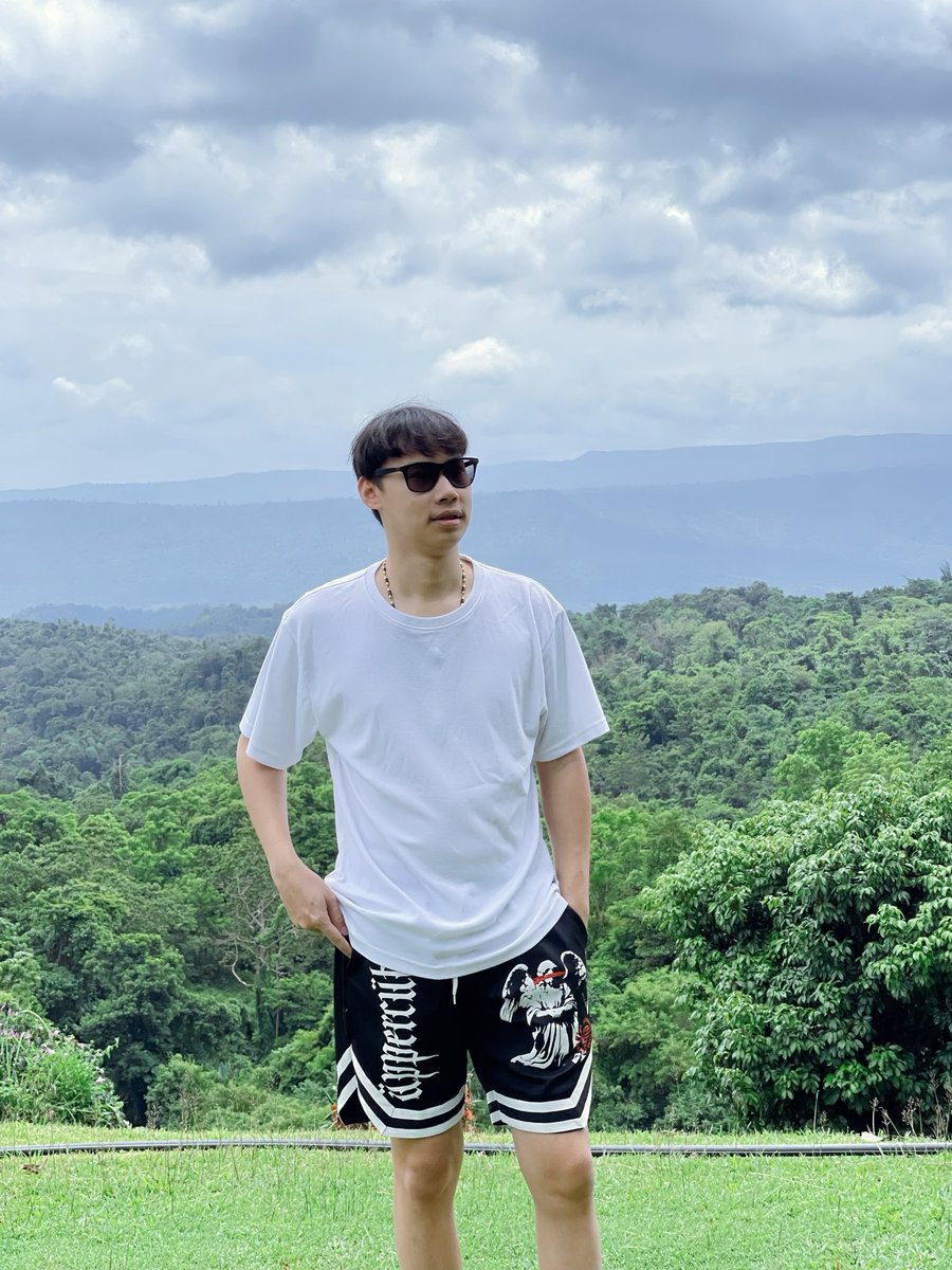 เอาแมงมุมไปเลี้ยงมั้ย เผื่อเธอจะได้มีเยื่อใยให้เราบ้าง 
#จันทบรี 
#ระยอง
#หาเพื่อนเที่ยว