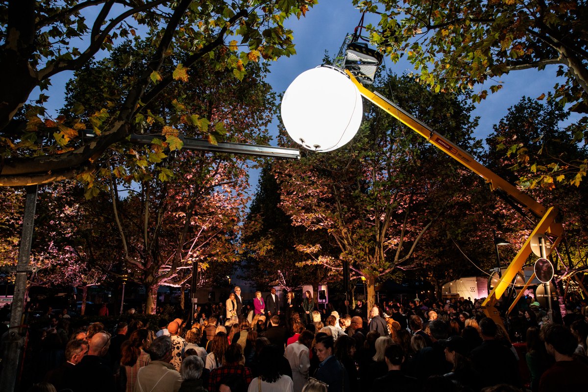 Berlin Art Week tweet media