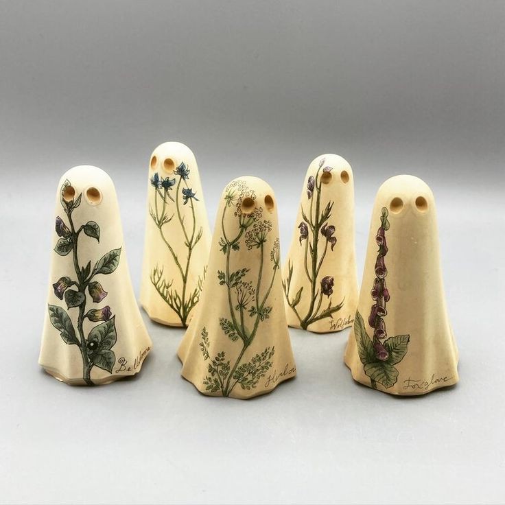 Poison Garden Ghost Collection, hand illustrated by Sophie Humphreys yorkghostmerchants.com/black-boxlimit…