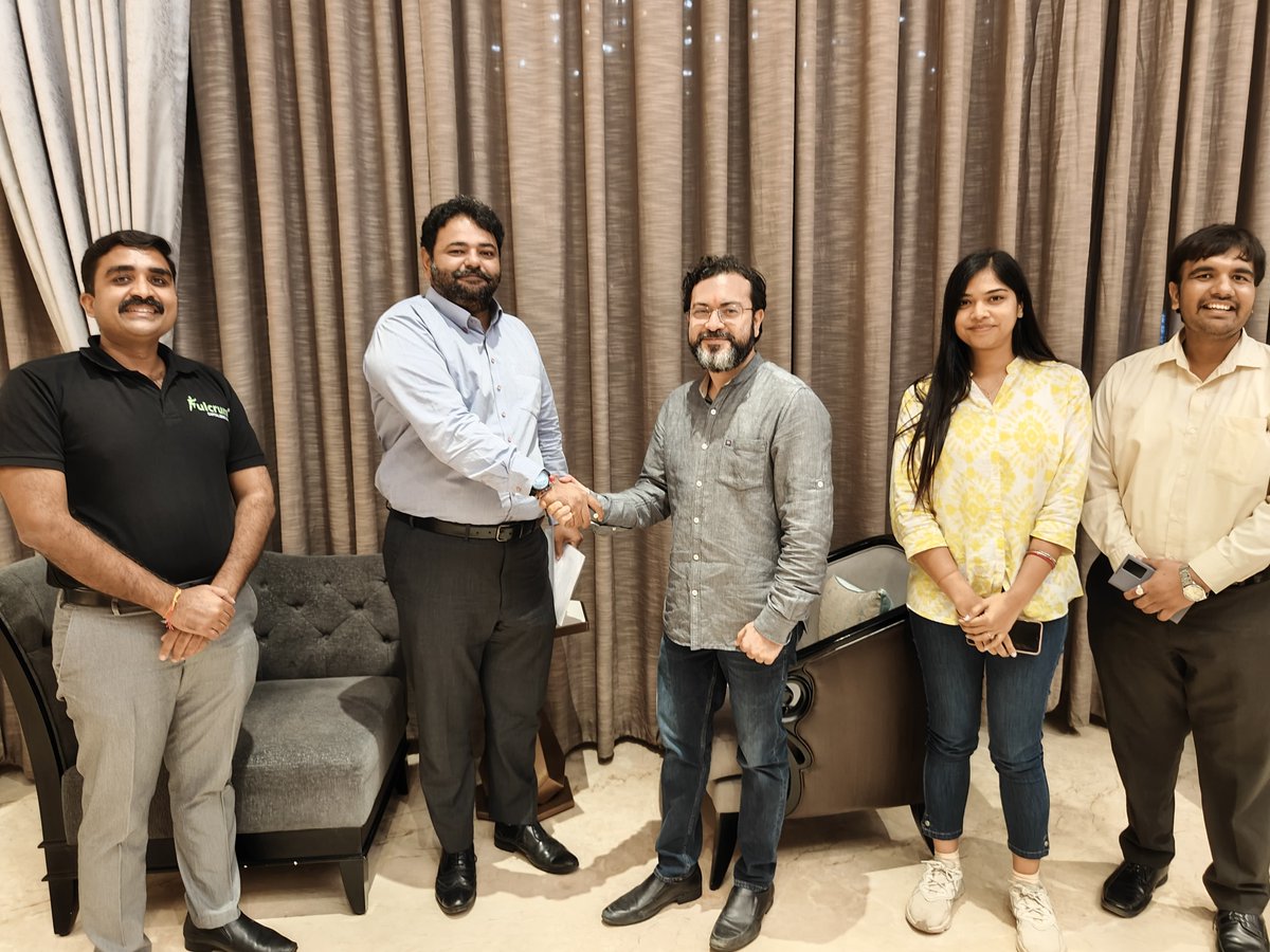 iaimpactlabs's tweet photo. Pleased to announce our partnership with FULCRUM, a leading consulting and research firm in the CSR and social domain. It was a pleasure meeting Parthesh Vyas and Arun Marette from Fulcrum to discuss potential synergies.

#Partnership #Innovation #Sustainability #Collaboration https://t.co/8BUx3Yl6fh