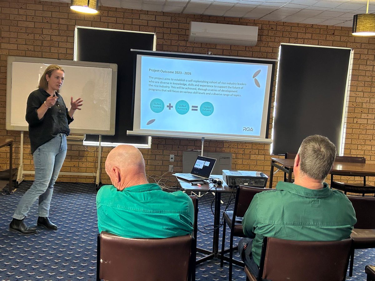 Rice Extension CY25 Pre-Season Meetings! 🚜🌾

Griffith ✅ Coly ✅
Next stop Deni &amp; Moulamein tomorrow. 

📍EMV: Deniliquin 9am Thursday 12th September bit.ly/3yTdc4p

📍WMV: Moulamein 3pm Thursday 12th September  bit.ly/47dPuME