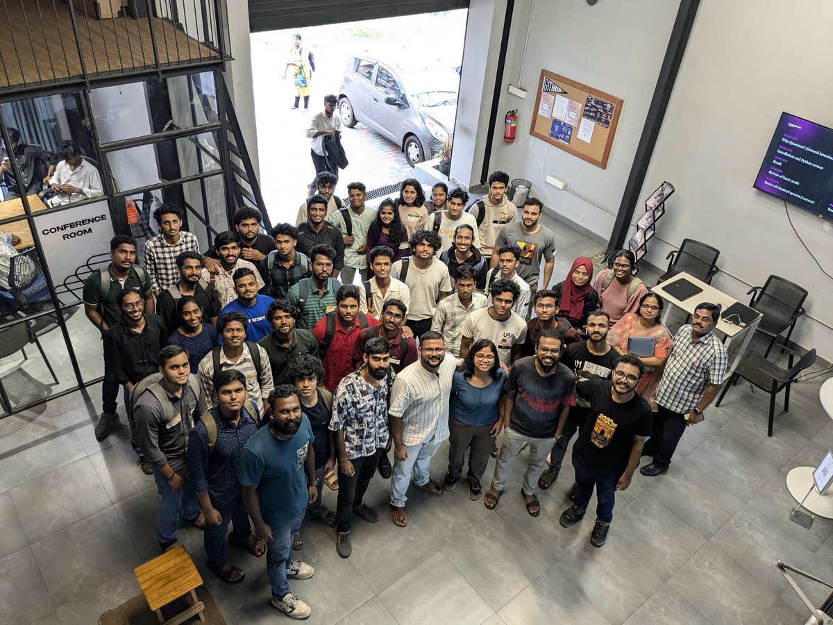 neilnicks3's tweet image. Had an incredible time volunteering at the Quantum Computing workshop by QIndia at @TinkerHub, led by the brilliant Rishi Sreedhar and Salini Karuvade. Grateful for the chance to chat with Rishi, a true genius! 🌟 #QuantumComputing #Networking #TinkerHub