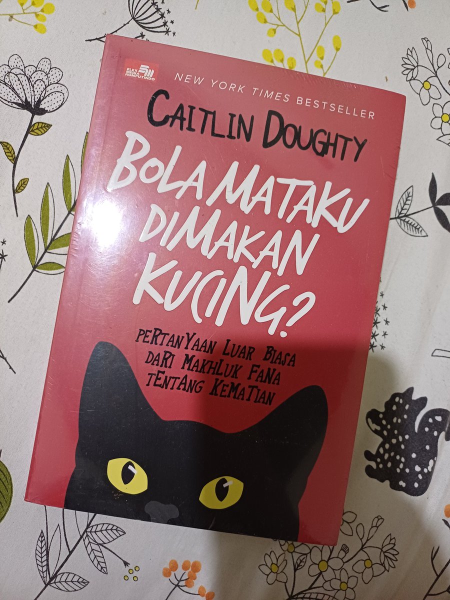 -- GIVEAWAY BUKU 📚✨--

Lagi seneng jd mau giveaway buku bola mataku di makan kucing utk 1 org beruntung yg berminat dan janji ga bakal jual bukunya hehe. good luck seng <3

syarat:
> like &amp; rt postingan ini
> rep apa aja