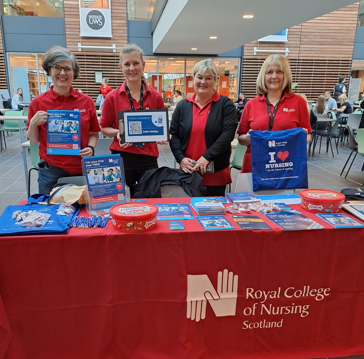 Fantastic to be in Ayr meeting new nursing students <a href="/UniWestScotland/">UWS</a> <a href="/uwshealth/">UWS School of Health</a> as the new term starts <a href="/RCNScot/">RCN Scotland</a> <a href="/RCNStudents/">RCN Students</a> <a href="/rcnAandAbranch/">RCN Ayrshire & Arran</a>