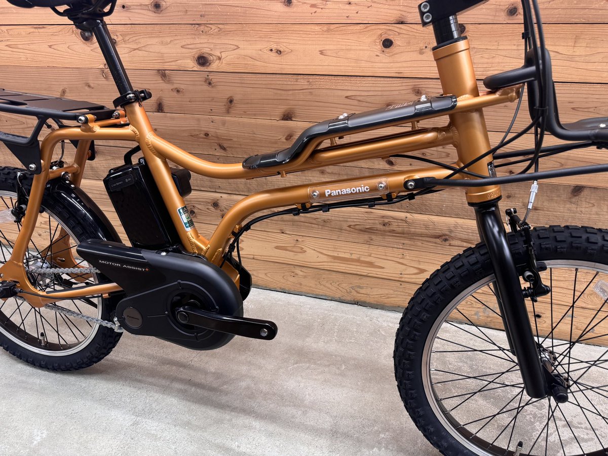 CycleshopPG's tweet photo. Panasonic 🇯🇵 EZ / ヌバックブラウン

#panasonic 
#ez 
#パナソニック 
#イーゼット 
#電動自転車 
#電動アシスト自転車 
#自転車 
#自転車のある生活 
#広島 
#広島市 
#袋町 
#うらぶくろ 
#cycleshoppg https://t.co/CG6Ccngd5L