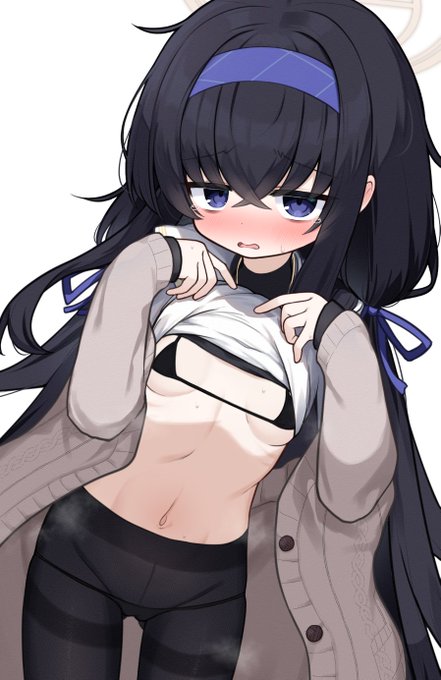 マイクロビキニ着てくれたウイ💙 

#ブルアカ #Bluearchive #古関ウイ 