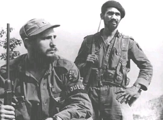 Roilancu1's tweet photo. Un día como hoy partió hacia la inmortalidad un hombre grande.
Gloria Eterna al Comandante Juan Almeida Bosque!
Inspirados en su ejemplo Ya estamos en combate. 
BUENOS DÍAS CIUDAD. 
#LaHabanaViveEnMí
#aquínoserindenadiecoj https://t.co/AGEc7aXU0t