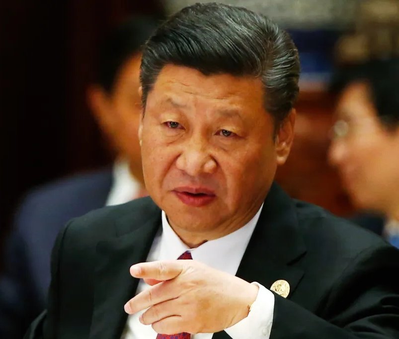 डर गया ड्रैगन!

चीन ने अपना कदम लिया पीछे।

विदेश मंत्री एस जयशंकर के खिलाफ सरकारी मीडिया ग्लोबल टाइम्स में आर्टिकल छापने के बाद उसे हटा लिया गया है।

जयशंकर ने चीन को लगाई थी फटकार, कहा था, 

"पूरी दुनिया की चीन के साथ सामान्य परेशानी है, पूरी दुनिया चीन से परेशान है।"

"पूरा