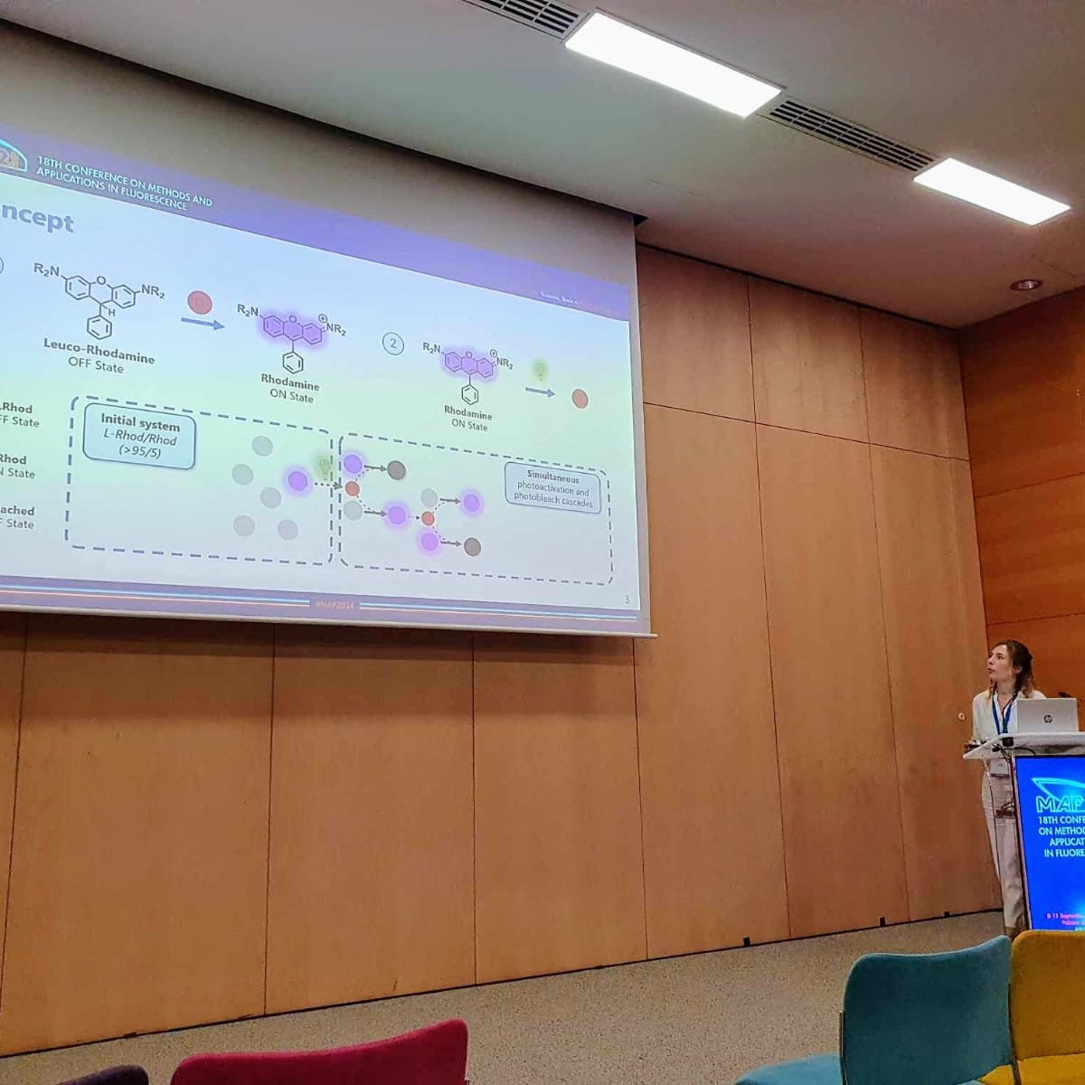 Mayeul Collot (@mayeul_collot) on Twitter photo 👏Congratulations to <a href="/sonia_pfister/">Sonia Pfister</a> who was on stage of #MAF2024 to present her last results on Self-Triggered Photooxidation for super resolution microscopy. Do not hesitate to talk to her to know more.
👉 biorxiv.org/content/10.110… 👏Congratulations to <a href="/sonia_pfister/">Sonia Pfister</a> who was on stage of #MAF2024 to present her last results on Self-Triggered Photooxidation for super resolution microscopy. Do not hesitate to talk to her to know more.
👉 biorxiv.org/content/10.110…