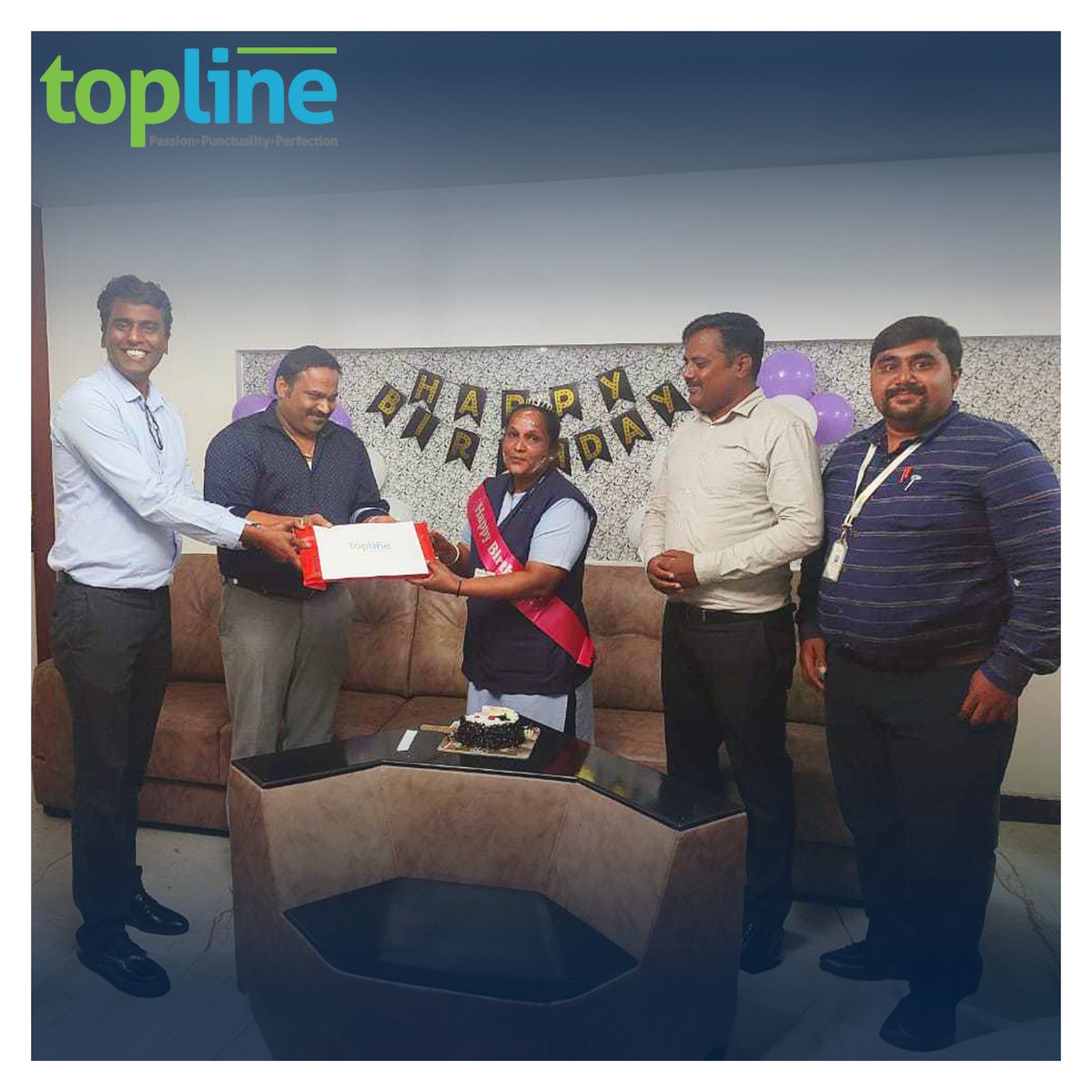 Topline_TISL's tweet photo. Topline's commitment to celebrating its employees through birthday recognition and a robust rewards program is a testament to the company's dedication to fostering a positive workplace culture. https://t.co/N9hsV1SGPH