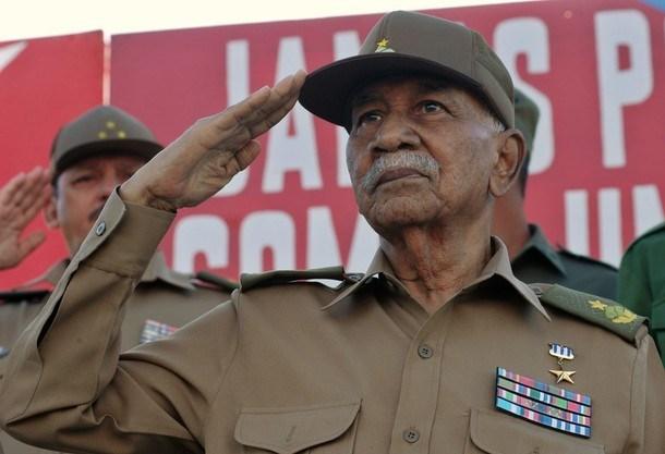 ChaguitoDC_'s tweet photo. 🥇🇨🇺 Así te recordamos ¡Comandante! Aquí no se rinde nadie coj... #AlmeidaVive https://t.co/SSfJRV59E3