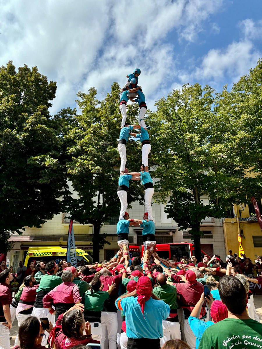 CDTerrassa's tweet photo. Després d’un id, descarreguem el 2 de 7!🤩 https://t.co/bjIxLJQFJv