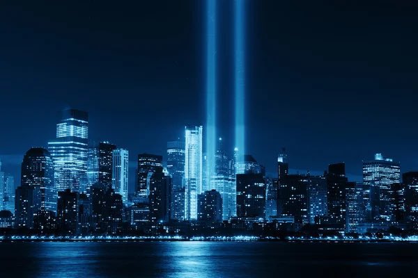 dee41ca's tweet photo. #NeverForget911 https://t.co/Yg1iqTfsyH