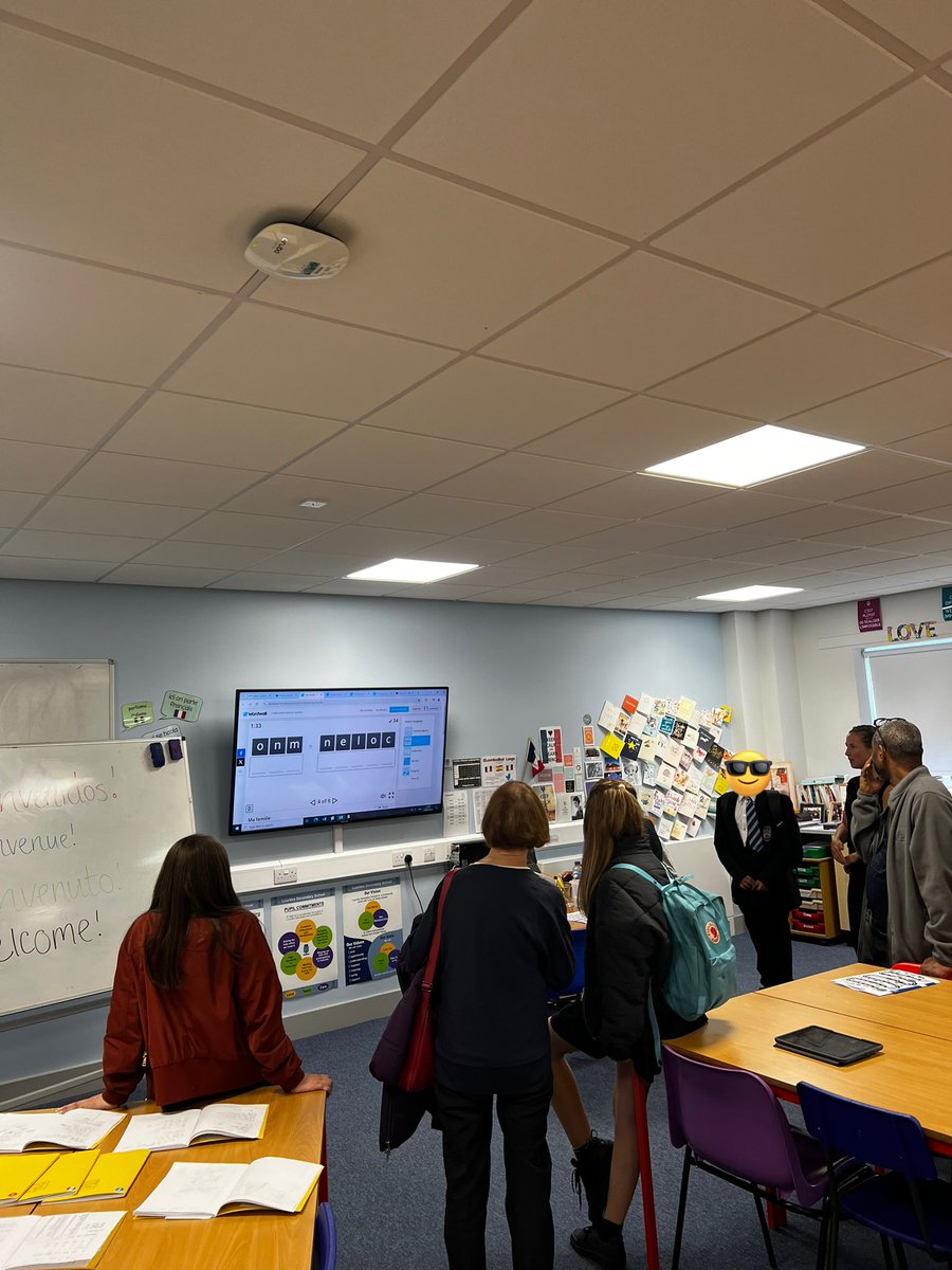 Lourdes Languages tweet media