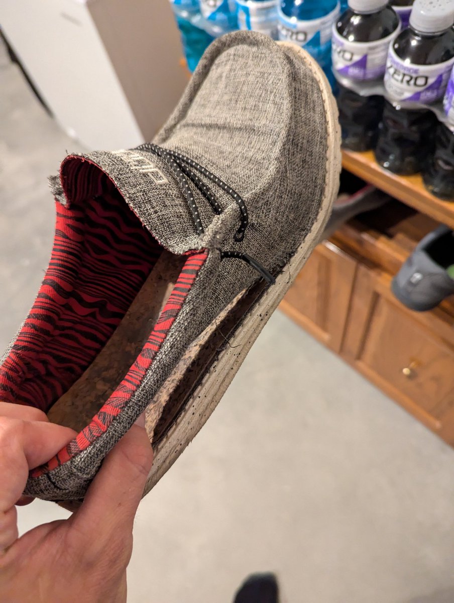 st8ful's tweet photo. I love my @HeyDudeShoes. Very sad about this 😑 https://t.co/rmA41gNCQJ