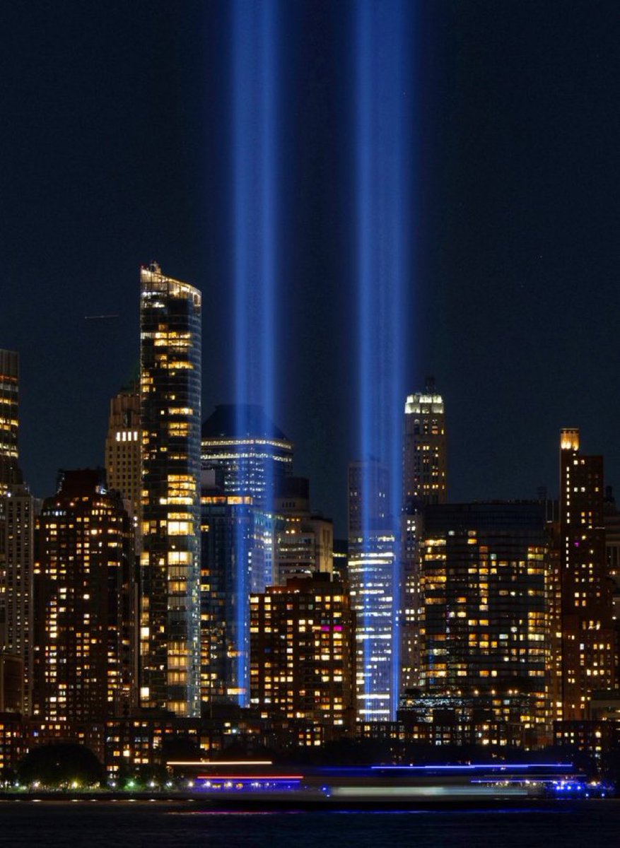 jmamo's tweet photo. #Neverforget https://t.co/LDNyFDLaaZ