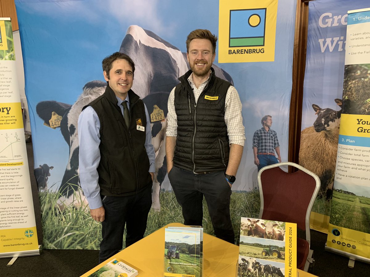 Always great to catch up with Tom from <a href="/BritishGrass/">BGS</a> who works tirelessly behind the scenes for our industry  #TopMan #GrassExperts