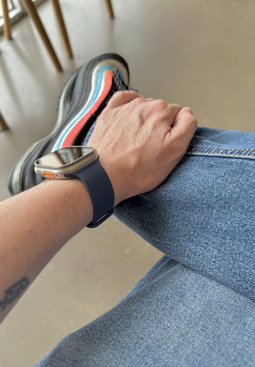 zeampzpvy's tweet photo. Two years with the most rugged and capable Apple Watch ever. The first generation Ultra has not disappointed! “Aerospace-grade titanium” does the job.
#AppleWatchUltra #AppleWatch #Smartwatch #FitnessTech #RuggedWatch #HealthTracking #Nike #AirMax #AM97 #AirMax97 https://t.co/JldsfxYgP9