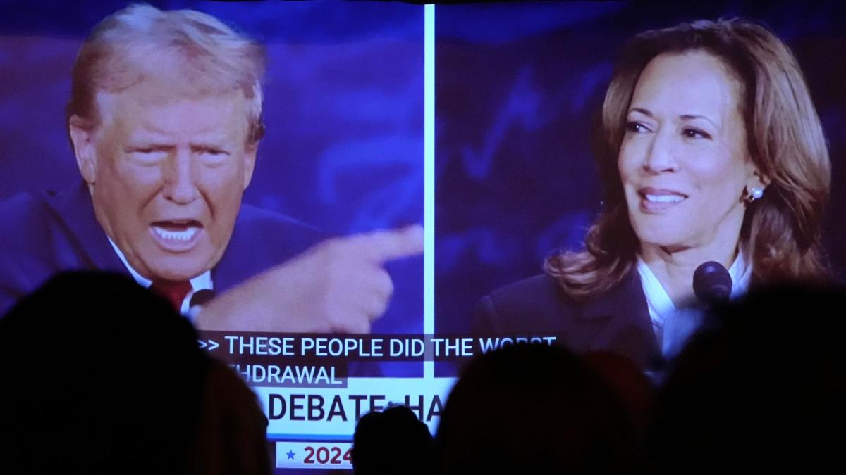 „Trumps Berater müssen wohl ständig Kopfschmerztabletten nehmen“ to.welt.de/aXPHNDE