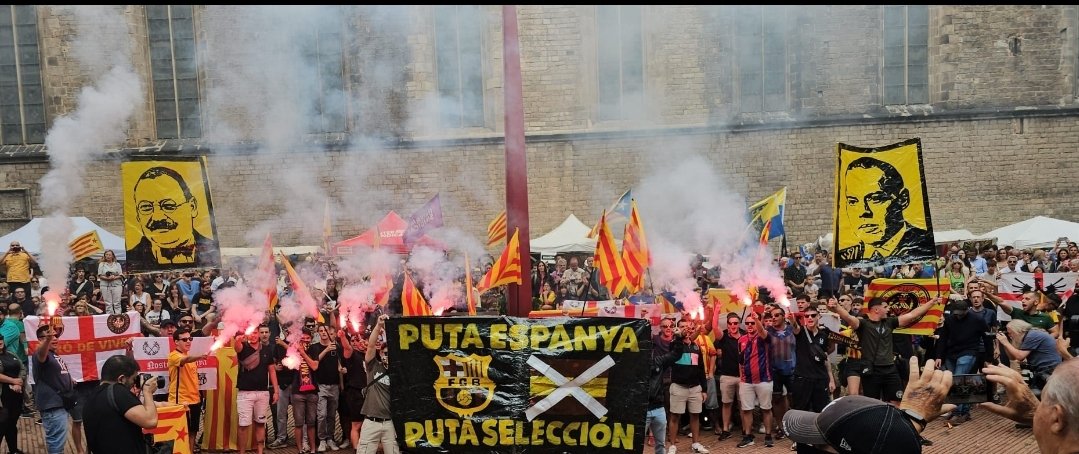 NOSTRAENSENYA's tweet photo. Nosaltres sempre hem parlat clar (i català). Identitat, memòria i principis.

Que tingueu bona diada patriotes! 🏴󠁧󠁢󠁥󠁮󠁧󠁿 https://t.co/meD7CktLv3