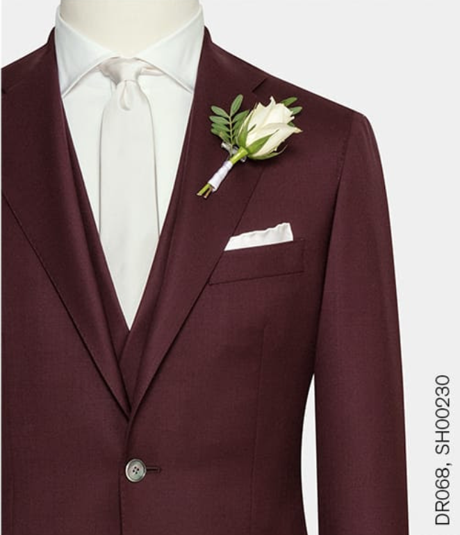 iamtailormade's tweet photo. Autumn &amp; winter weddings call for refined style. From classic wool suits to bold red shades and luxurious blends from Loro Piana, our tailored options ensure every groom finds his perfect look. Discover elegance &amp; comfort for your special day with Tailor Made London #WeddingStyle https://t.co/jIRhBpwvmN