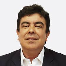 gisela84115238's tweet photo. ¡Escándalo en La Matanza: ¿Espinoza vendió terrenos fiscales a bolivianos por $5,000 dólares cada uno? 💥  Miles de terrenos fiscales, supuestamente cedidos a inmobiliarias bolivianas, se venden como privados. ¿A dónde va el dinero? 🤔  ¿Es corrupción o un negocio turbio? https://t.co/2SK4VsHm4N