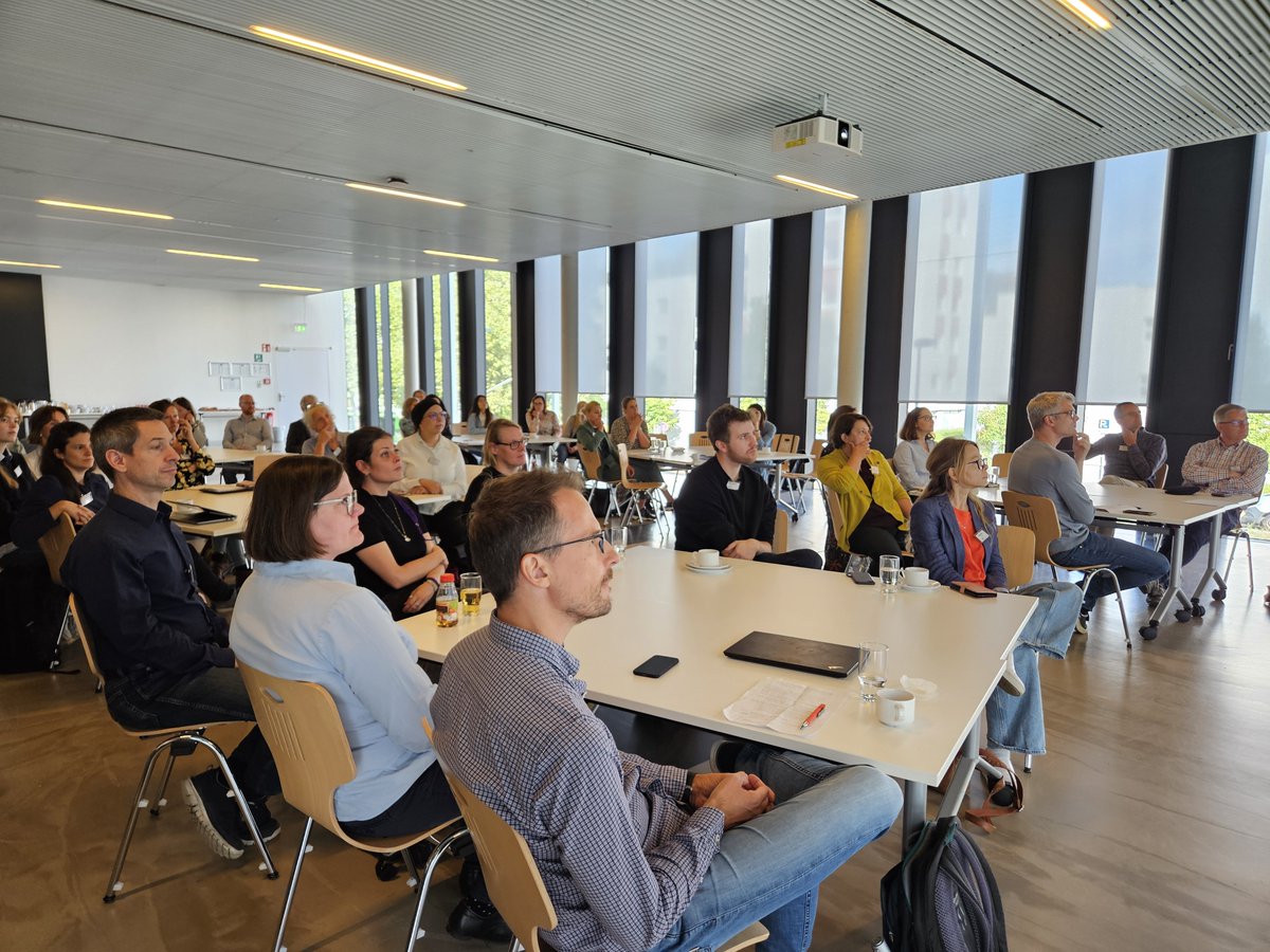 Centre for Health & Society tweet media