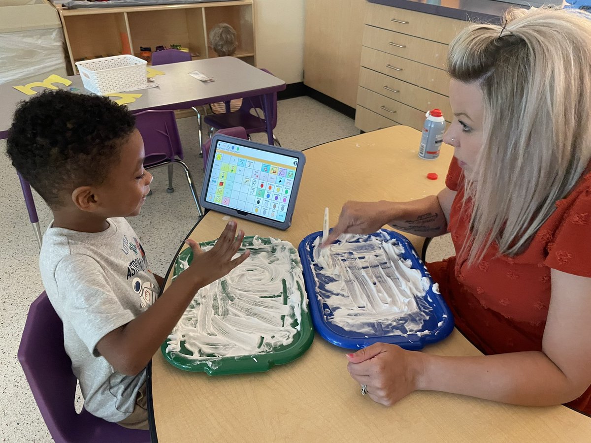 GernerCenter's tweet image. Students in Mrs. Rash’s classroom practice their letters with shaving cream. They made the straight lines down and across to make the letter T. What a great day!