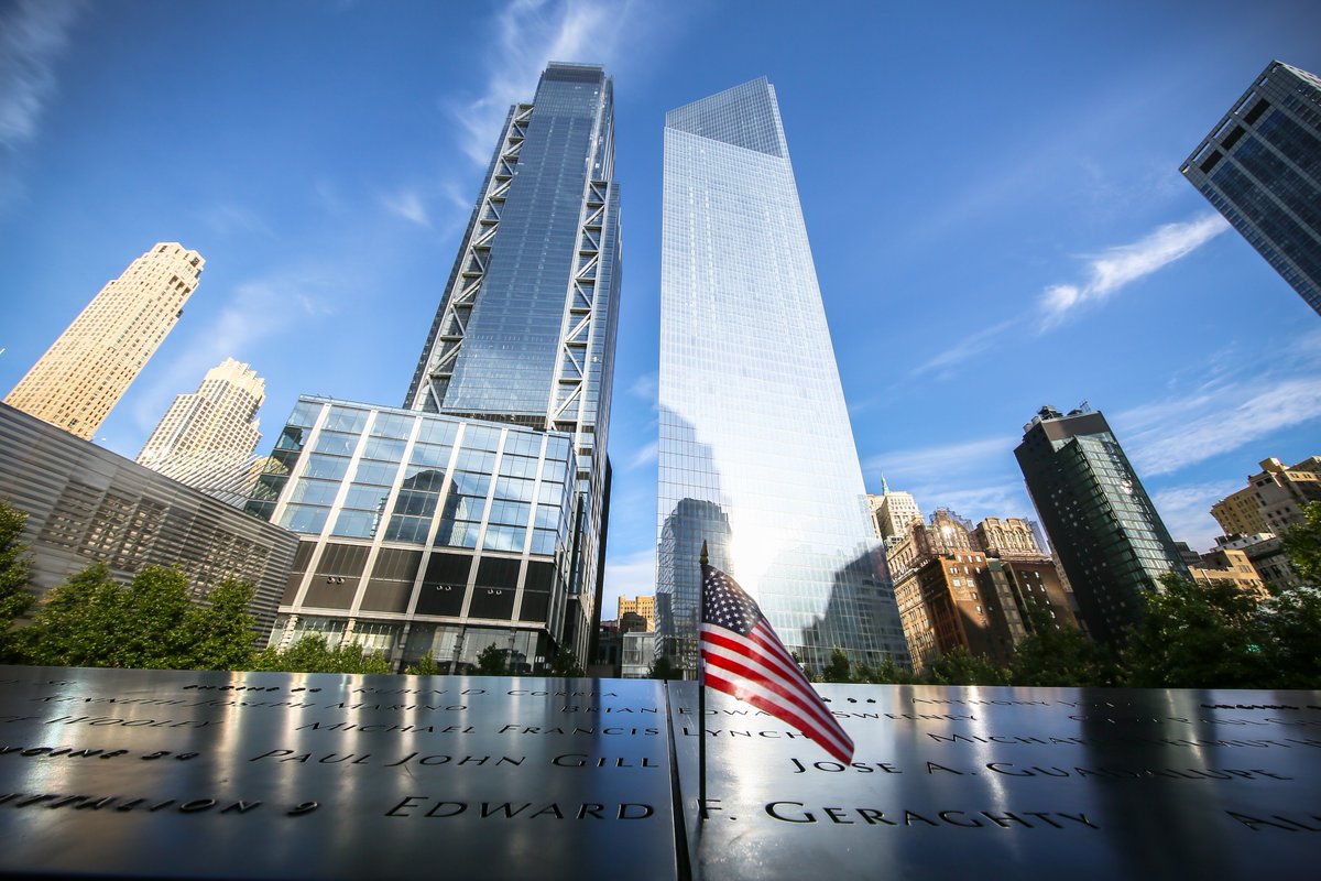 4WTC's tweet photo. We honor the memories of those taken from us and the courage of those who answered the call to help.

Let us never forget. https://t.co/0bsQDrCWgK