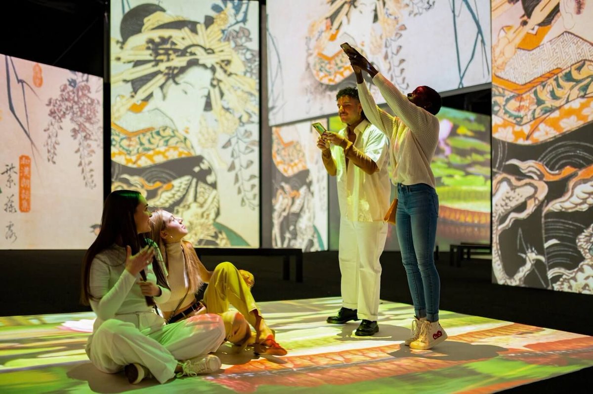 FukuokaNow's tweet photo. The immersive "Van Gogh Alive" exhibition is open until this Friday (Sep. 13). Catch it while you can!

Event detail 🌻👉 https://t.co/KcI7eqqJ9f

#VanGoghAlive 
#FukuokaEvents
#TenjinEvents
#ArtEvent
@goghalivejp https://t.co/nfoldgOo7v