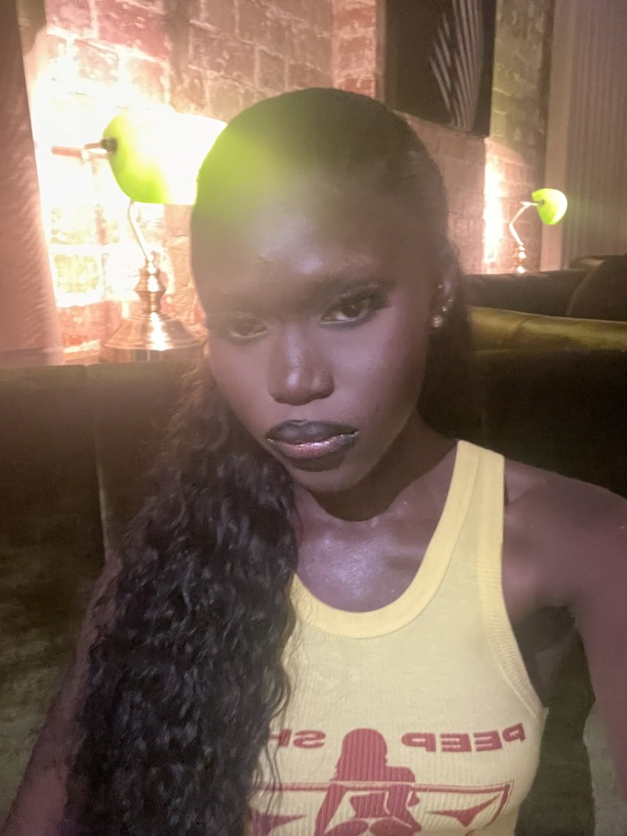 ro (@ro24nn4) on Twitter photo 