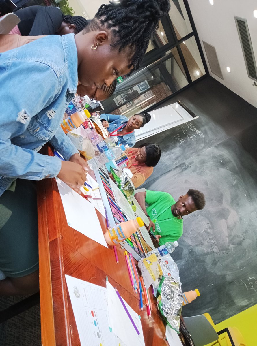 Tiripoorg's tweet photo. #WorkshopWednesday 

We did Art Therapy, what is Art Therapy? Art therapy is a form of psychotherapy that uses art making and the creative process as a means of self-expression and mental health treatment. https://t.co/NeimdvTfgH