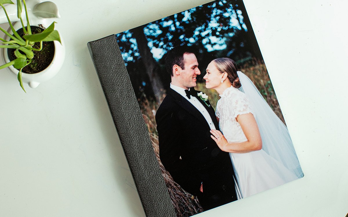 Don't miss our biggest sample sale ever. 50% off Miller's Signature Album Samples &amp; Custom Album Designs ends at midnight (CT) tonight!

millerslab.com/albums-books/m…