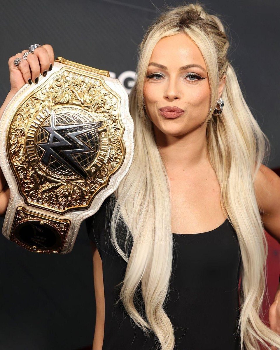 WWP245's tweet photo. Liv Morgan https://t.co/w5f7fW7Ben