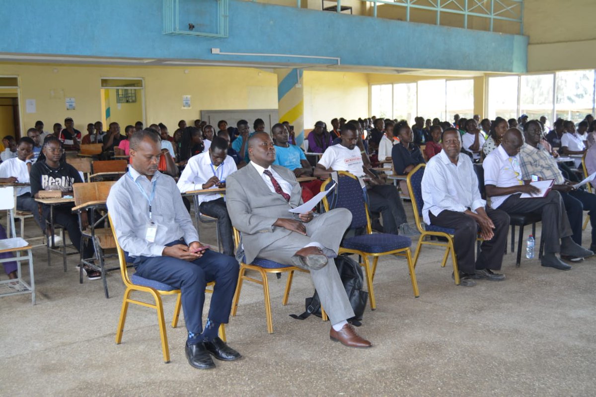 mora81123's tweet photo. September 10 greening kisumu initiative was held in Great lakes university of Kisumu .
The event was presided by K-iuesa and TINADA .
#Changing the narrative ; Nurturing nature , nurturing minds.
#Gluk Environmentalists changed the narrative by greening the future 💚💚 https://t.co/nzpi9mdi1R
