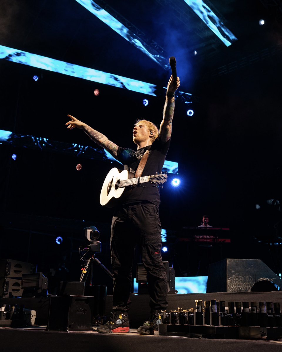 edsheeran's tweet photo. Last show of 2024 🇨🇾🏟️

Shoutout to everyone who has sung along with us at the Mathematics Tour this year, see you in 2025 🎆

📸 @MarkSurridge https://t.co/9CTBnyZt1g