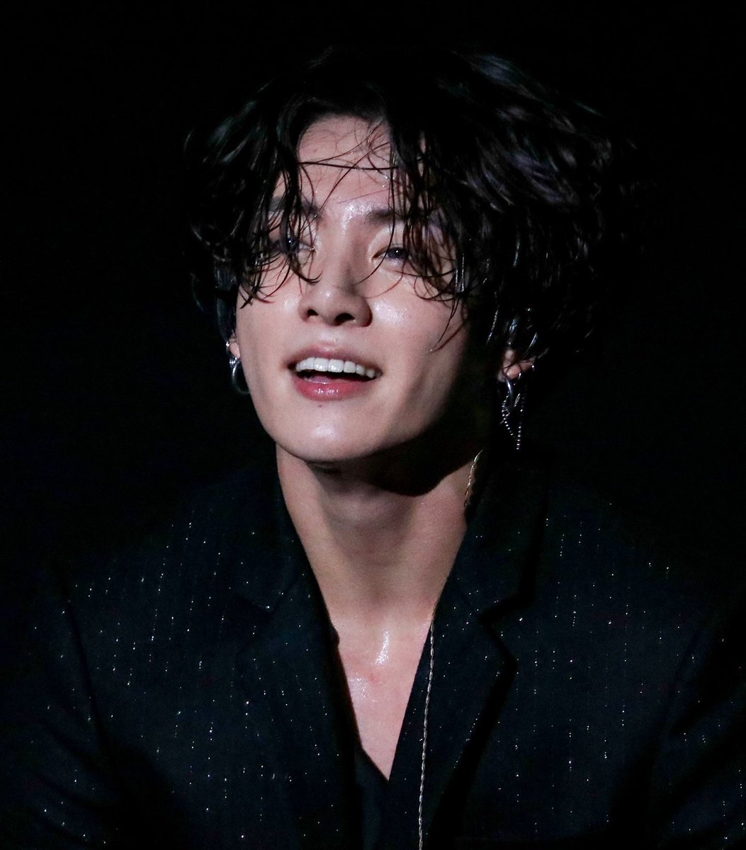ละมันจะมีอะไรมาลบล้างตำนานจองกุก 190811 ได้อีกบ้างอ่ะ