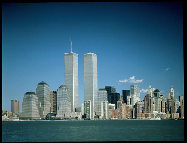 Piegheperse's tweet photo. "Sono certo di parlare a nome della mia nazione intera,l'11 settembre siamo tutti Americani,nel dolore come nella sfida."
Benjamin Netanyahu
#11settembre2001
#WorldTradeCenter
#TwinTowers https://t.co/vV0oD01boy