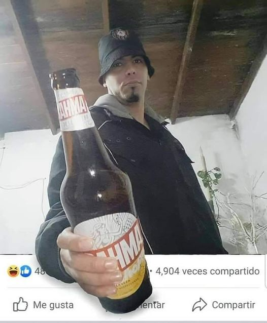 chiquimafia__'s tweet photo. nadie 

el inicio de mi FB: https://t.co/dWBAC2Shi3