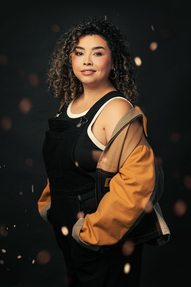 Welcome to the factory Courtney!👠

WhatsOnStage Award-winner <a href="/courtneyebowman/">Courtney Bowman</a> is joining our #MadeAtCurve production of KINKY BOOTS as Lauren.

Opening at Curve 17 - 25 Jan then heading on a UK and Ireland tour, find out more here 👇
curveonline.co.uk/news/courtney-…

📷: Ollie Rosser