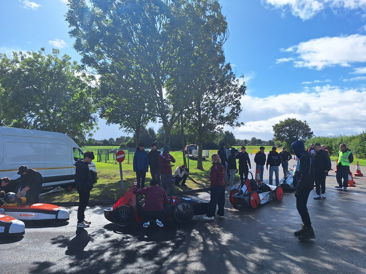 Bromsgrove School Greenpower Race Teams tweet media