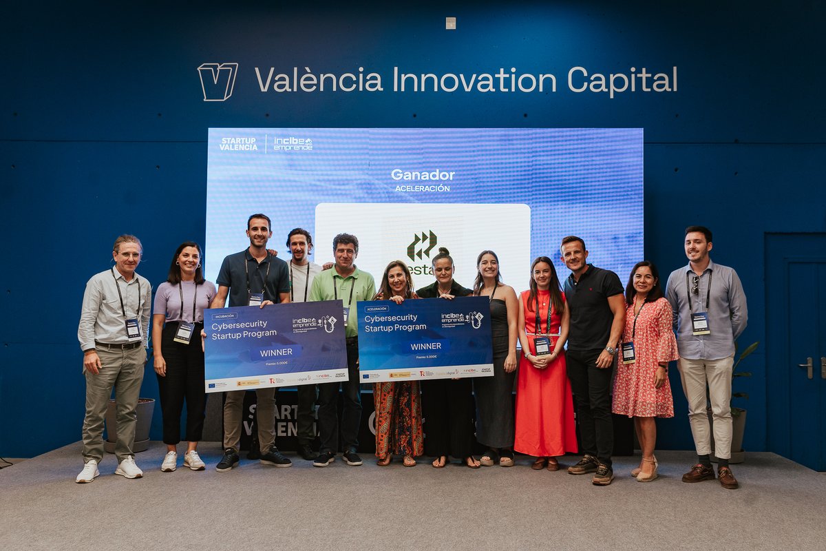 WorldChallengeG's tweet image. 🥉 Third place at the #CybersecurityStartupProgram! 🛡️

Thanks to @INCIBE and @Startup_VLC for driving our cybersecurity innovation. Congrats to Vesta-Z and Umibots for their achievements 💡

🔐 We&apos;re raising the bar with new security features in World Challenge Game!…