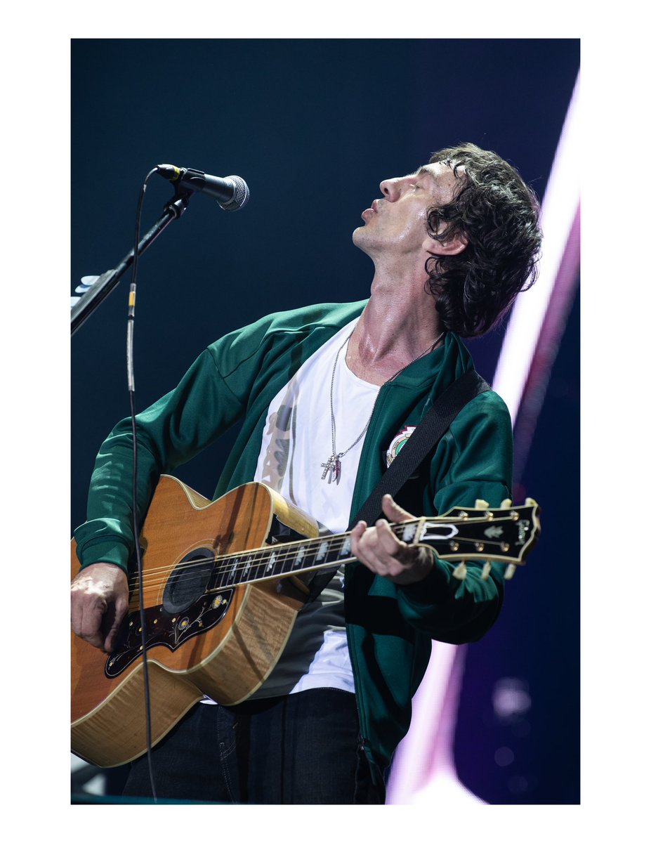 Jazzrockman's tweet photo. Happy birthday @richardashcroft 📷 Fernando Aceves. https://t.co/fhIvFmxnag