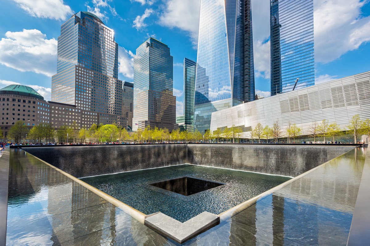 Reflecting on the strength of a nation and the power of hope. 

#NeverForget 🇺🇸