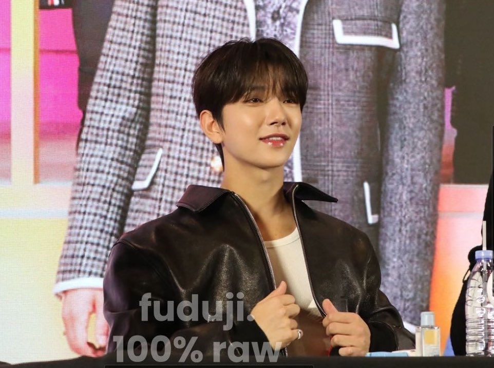 fuduji_123O's tweet photo. 240911

In case you want to know how Joshua looks in reality here I present 100% raw pictures📷

#JOSHUA #조슈아 
#SEVENTEEN #세븐틴 https://t.co/wNESDPEB3B